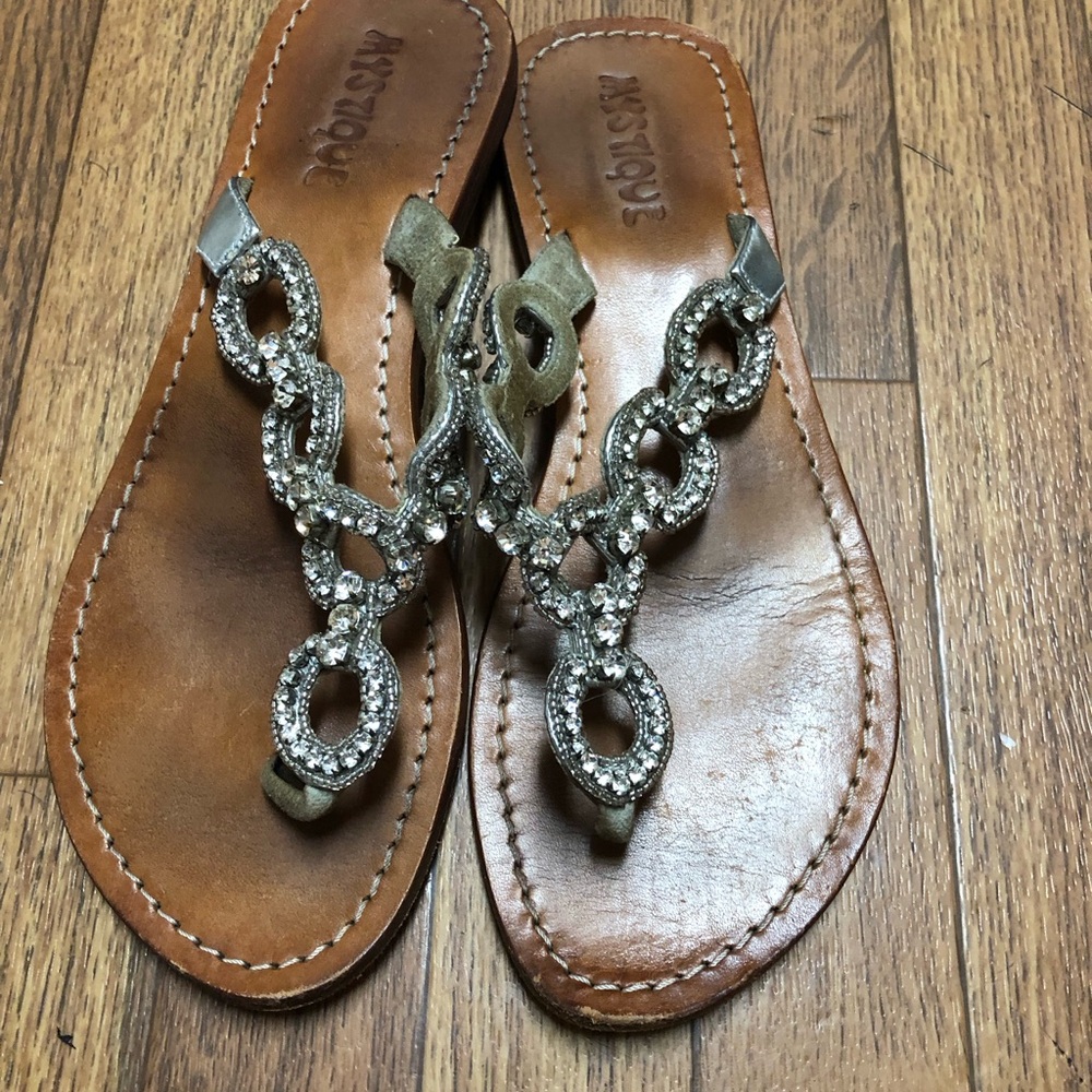 Mystique Metallic Silver Rhinestones Gold Thong Flat Sandals Women Sz 9